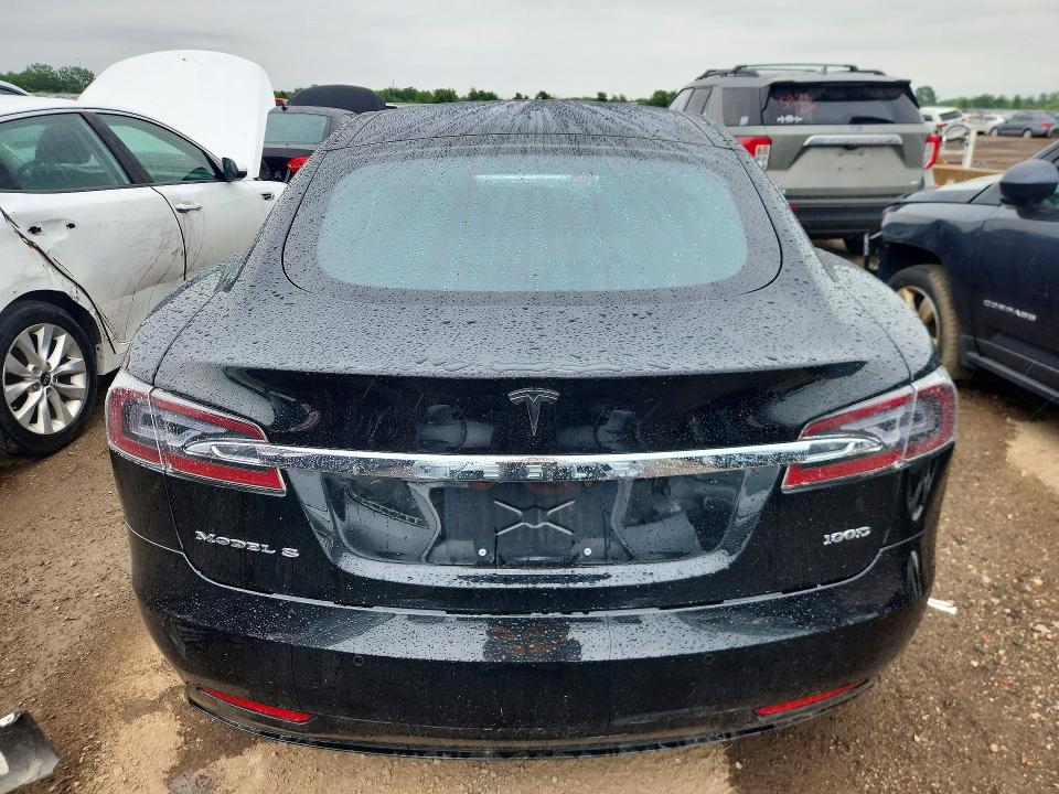 2017 Tesla Model S მანქანა იყიდება აუქციონზე, vin: 5YJSA1E25HF185262, აუქციონის ნომერი: 55693666