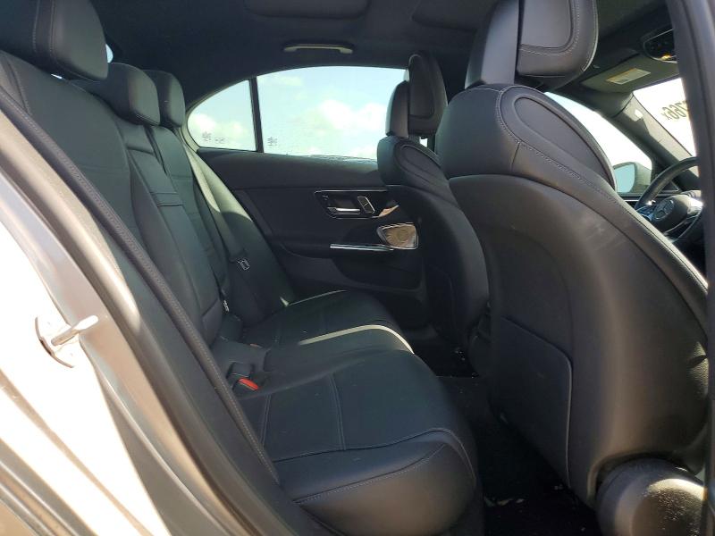 57426766 :رقم المزاد ، W1KAF4HB2NR016371 vin ، 2022 Mercedes-benz C مزاد بيع