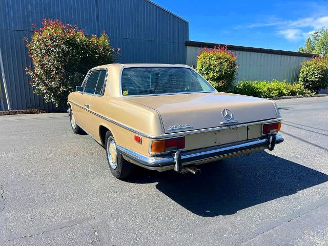 58463606 :رقم المزاد ، 11402312004243 vin ، 1971 Mercedes-benz 250c مزاد بيع