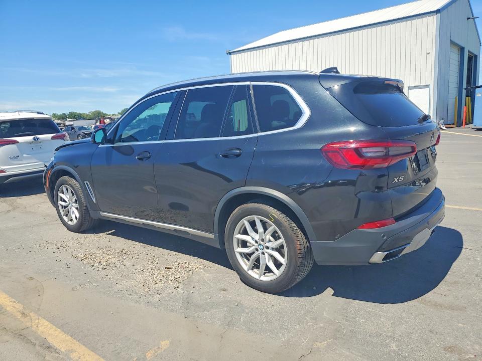57433206 :رقم المزاد ، 5UXCR6C51KLL04161 vin ، 2019 Bmw X5 مزاد بيع