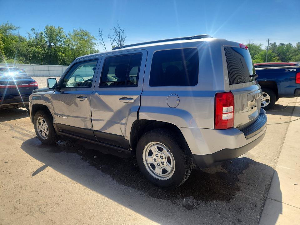 55877226 :رقم المزاد ، 1C4NJPBA3FD340889 vin ، 2015 Jeep Patriot مزاد بيع