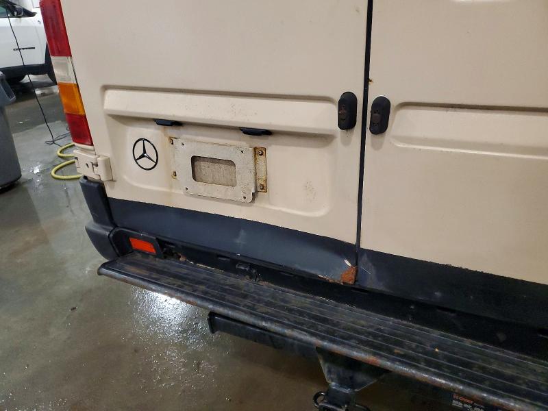 59109326 :رقم المزاد ، WD2YD641135398418 vin ، 2003 Mercedes-benz Sprinter مزاد بيع