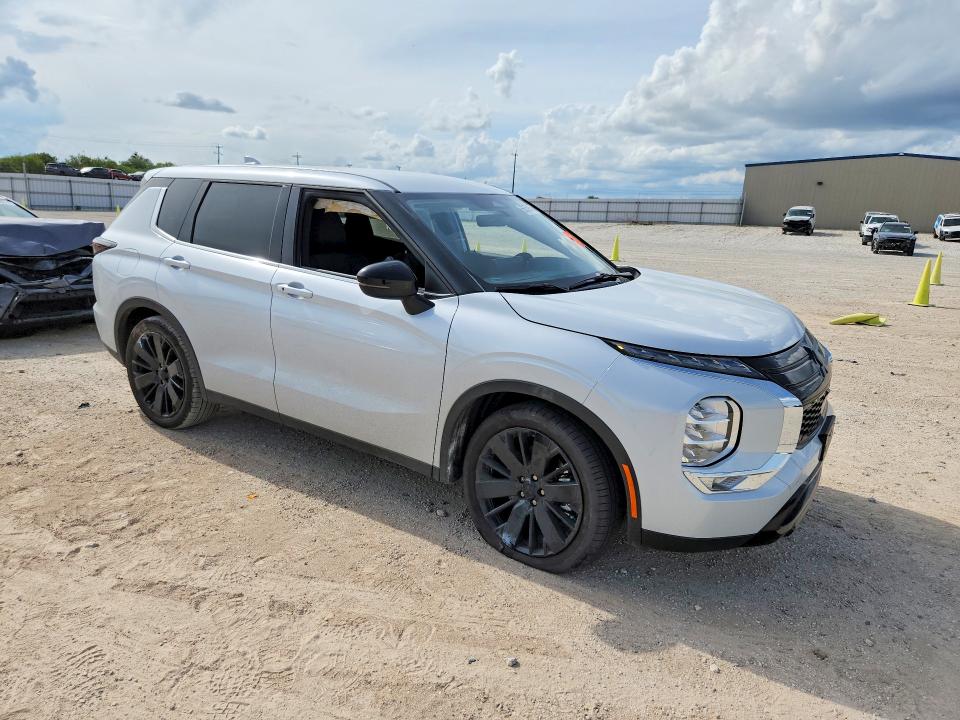 2026 Mitsubishi Outlander მანქანა იყიდება აუქციონზე, vin: JA4J3VABXTZ028892, აუქციონის ნომერი: 56359246