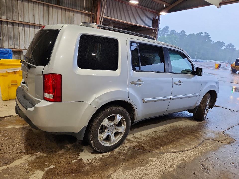Продаж на аукціоні авто 2015 Honda Pilot, vin: 5FNYF3H50FB029916, номер лоту: 57483346
