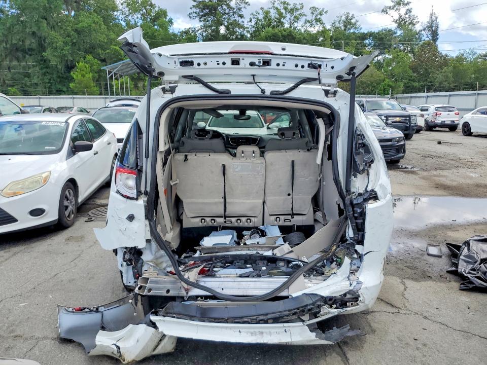 57577006 :رقم المزاد ، 2C4RC1DG1MR515340 vin ، 2021 Chrysler Voyager مزاد بيع