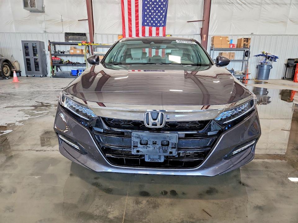 55715036 :رقم المزاد ، 1HGCV3F94KA014844 vin ، 2019 Honda Accord مزاد بيع