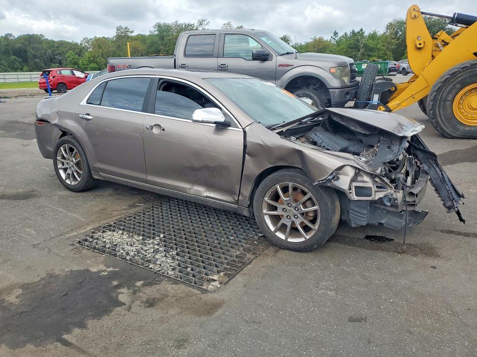 57825436 :رقم المزاد ، 1G1ZE5E79AF319772 vin ، 2010 Chevrolet Malibu مزاد بيع
