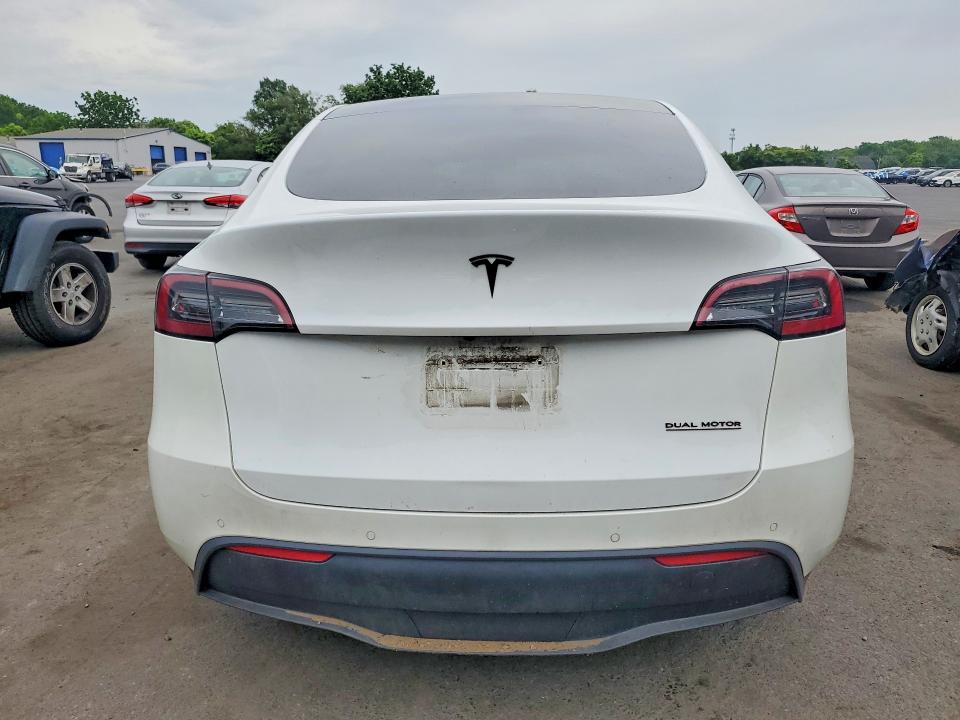Продаж на аукціоні авто 2022 Tesla Model Y, vin: 7SAYGDEE3NF320922, номер лоту: 57818086