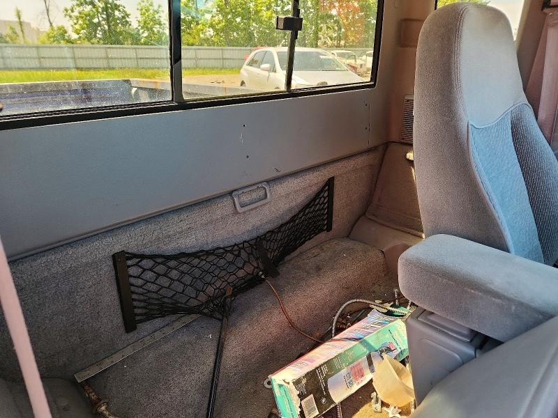 1997 Ford Ranger მანქანა იყიდება აუქციონზე, vin: 1FTCR15X2VTA86707, აუქციონის ნომერი: 56294096