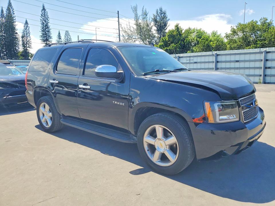58313436 :رقم المزاد ، 1GNSCBE00BR140835 vin ، 2011 Chevrolet Tahoe مزاد بيع
