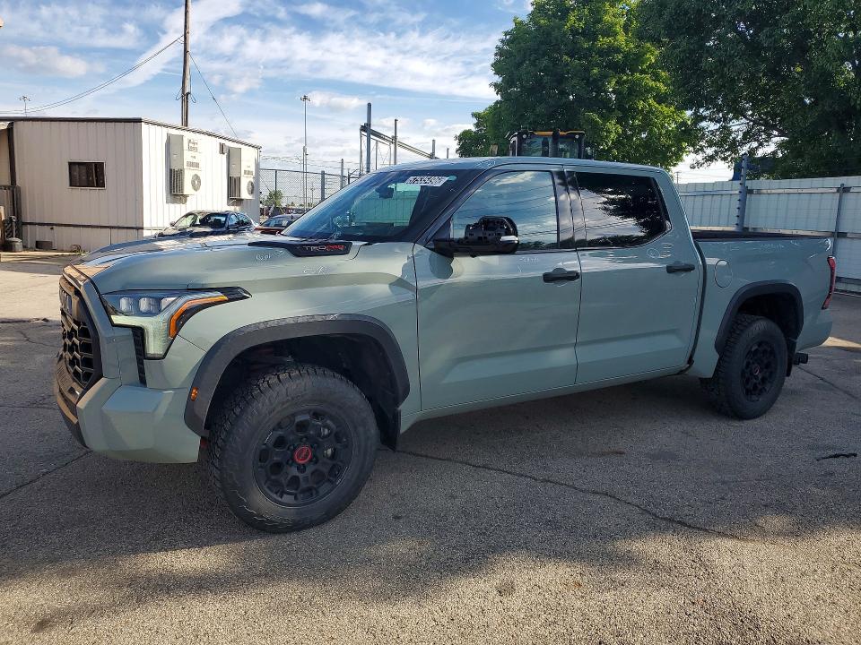 Продажа на аукционе авто 2022 Toyota Tundra, vin: 5TFPC5DB5NX002291, номер лота: 57535496