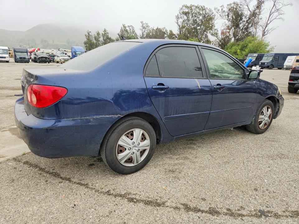56153426 :رقم المزاد ، 1NXBR32E75Z447607 vin ، 2005 Toyota Corolla مزاد بيع