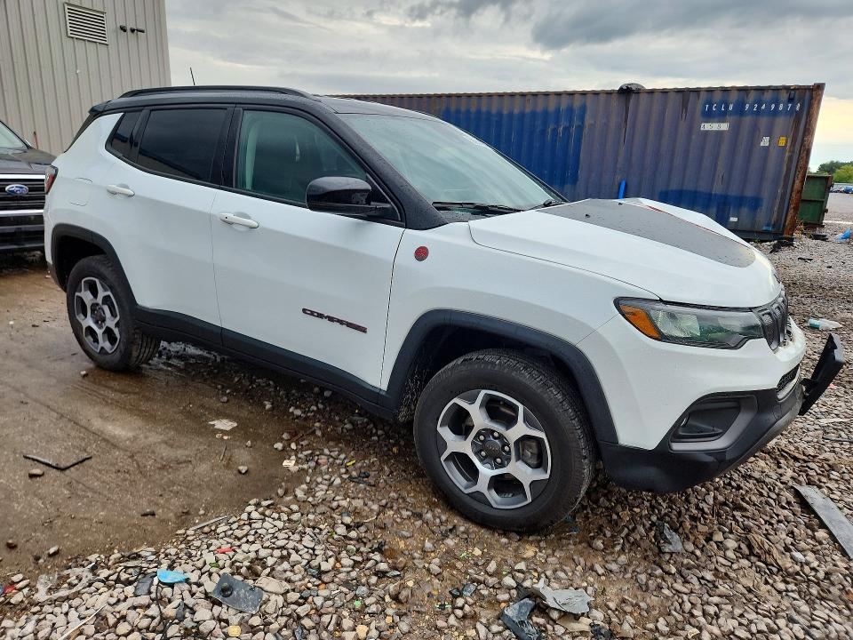 58551996 :رقم المزاد ، 3C4NJDDB9NT198710 vin ، 2022 Jeep Compass مزاد بيع