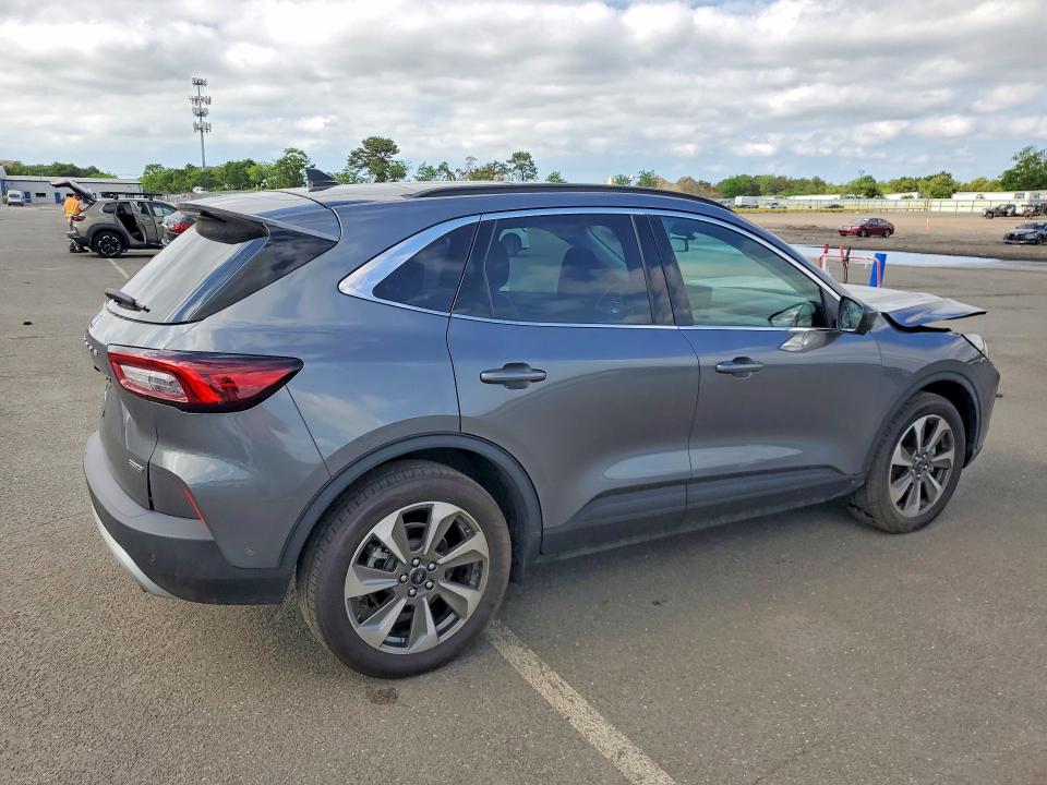 2023 Ford Escape მანქანა იყიდება აუქციონზე, vin: 1FMCU9JZ6PUA28838, აუქციონის ნომერი: 57208856