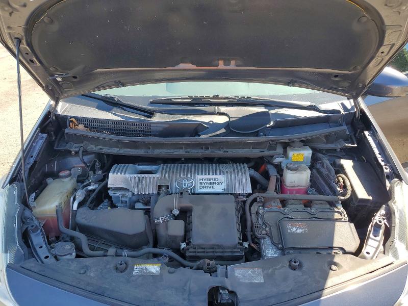 56471886 :رقم المزاد ، JTDZN3EU3GJ046013 vin ، 2016 Toyota Prius V مزاد بيع