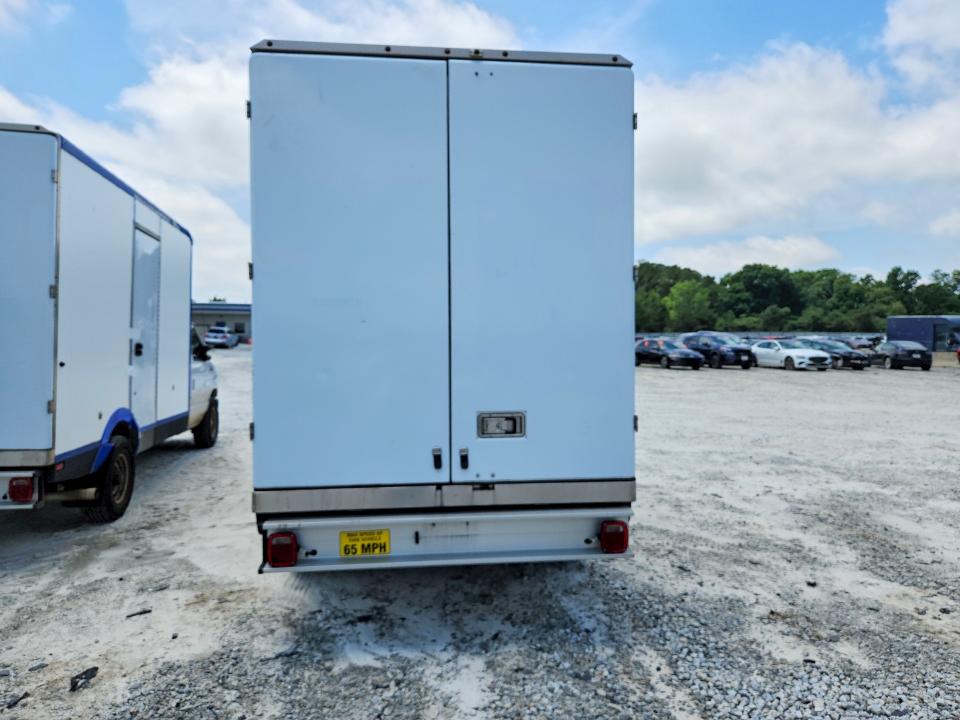 55637356 :رقم المزاد ، 1FDWE3FK3PDD08512 vin ، 2023 Ford E350 مزاد بيع
