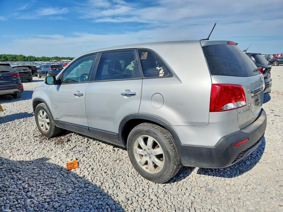 2013 Kia Sorento მანქანა იყიდება აუქციონზე, vin: 5XYKTDA62DG356511, აუქციონის ნომერი: 56075476