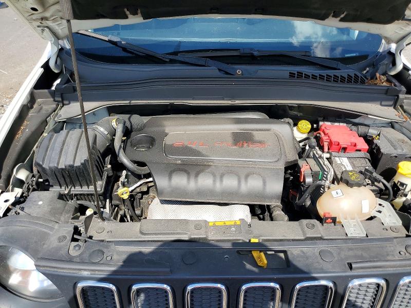 58945176 :رقم المزاد ، ZACCJBAB3JPH15307 vin ، 2018 Jeep Renegade مزاد بيع
