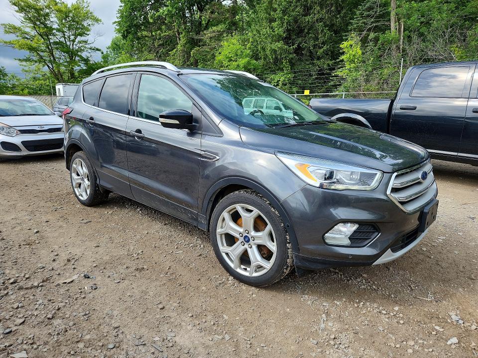 57991086 :رقم المزاد ، 1FMCU9J93KUB23267 vin ، 2019 Ford Escape مزاد بيع