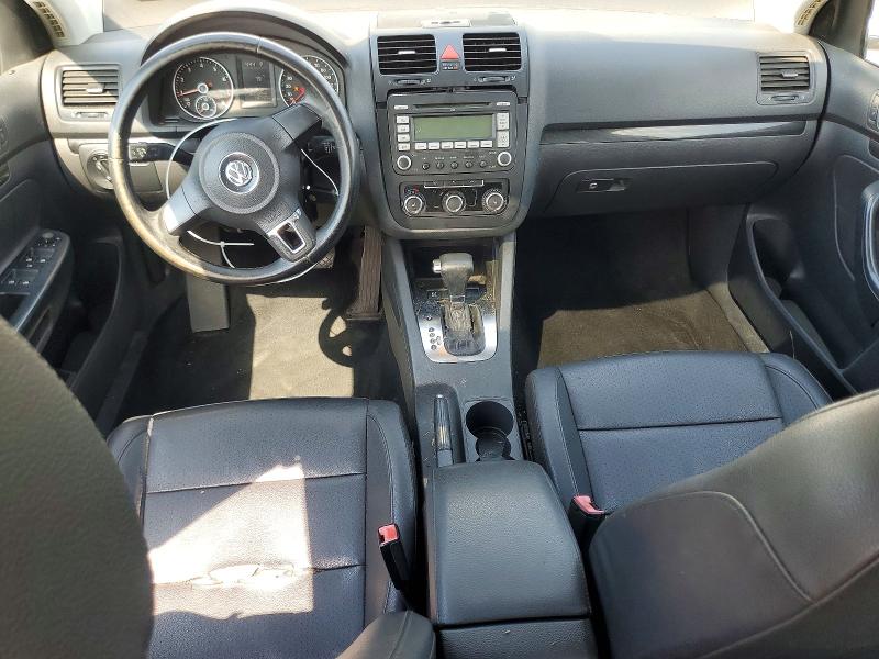 2010 Volkswagen Jetta მანქანა იყიდება აუქციონზე, vin: 3VWRZ7AJ3AM008554, აუქციონის ნომერი: 58717536