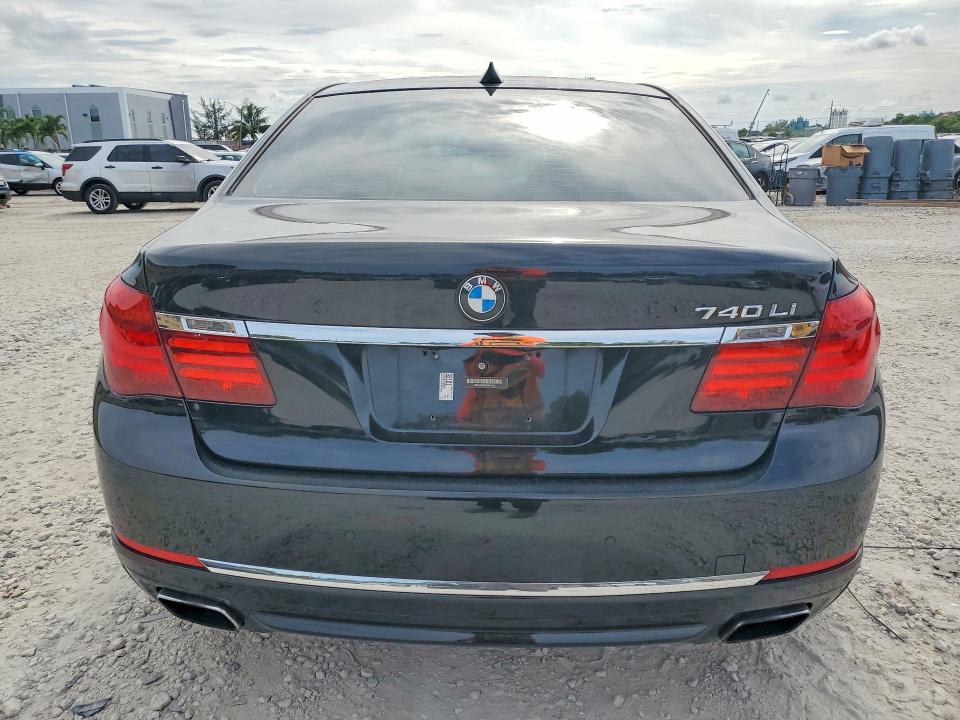 2015 Bmw 740 მანქანა იყიდება აუქციონზე, vin: WBAYE4C56FD947092, აუქციონის ნომერი: 56956196