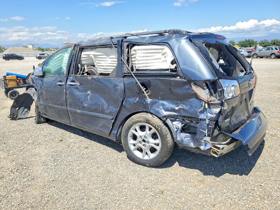 Продажа на аукционе авто 2006 Toyota Sienna, vin: 5TDZA22C46S566238, номер лота: 59002416