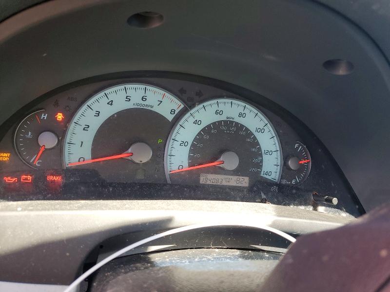 57000366 :رقم المزاد ، 4T1BF3EK2AU044204 vin ، 2010 Toyota Camry مزاد بيع