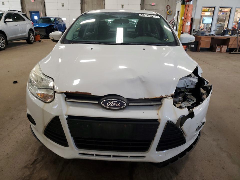 58740316 :رقم المزاد ، 1FADP3F20EL156364 vin ، 2014 Ford Focus مزاد بيع