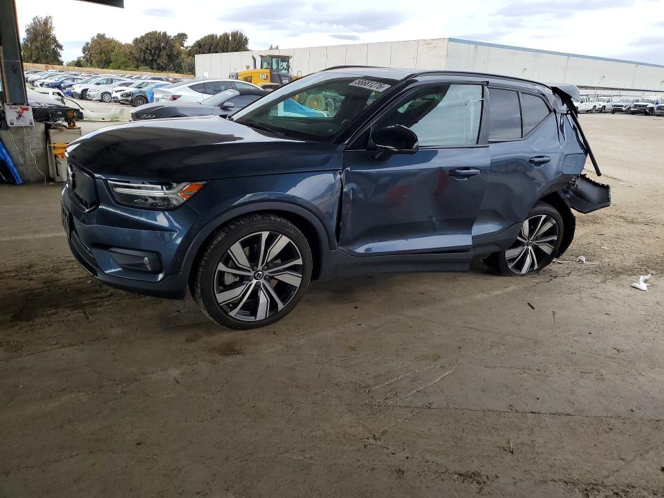 Aukcja sprzedaży 2022 Volvo Xc40, vin: YV4ED3UB3N2692528, numer aukcji: 56681276
