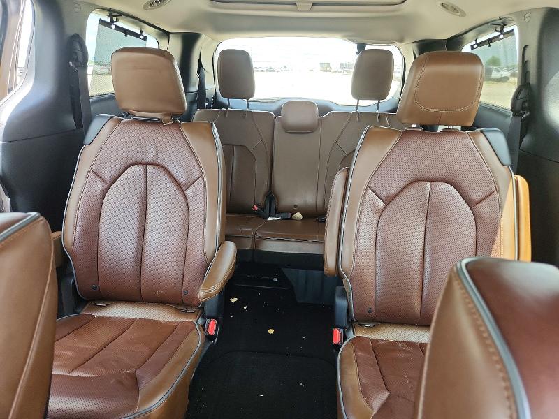 56236476 :رقم المزاد ، 2C4RC1GG5HR533647 vin ، 2017 Chrysler Pacifica مزاد بيع