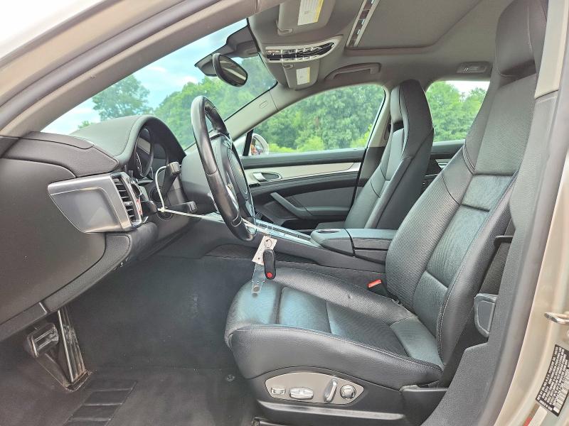 57211606 :رقم المزاد ، WP0AA2A73BL010466 vin ، 2011 Porsche Panamera مزاد بيع