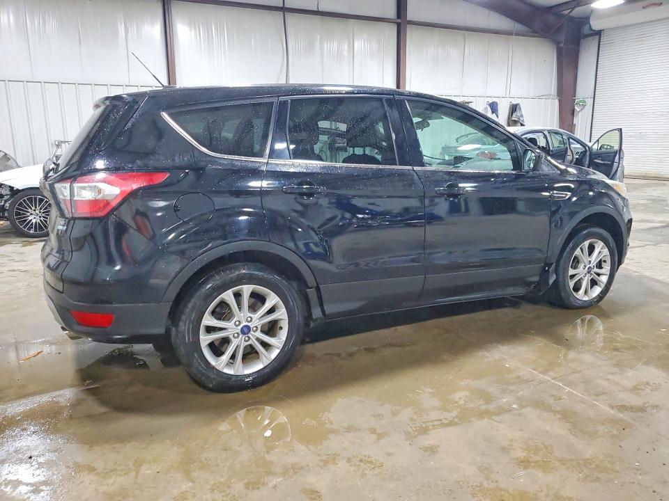 Продажа на аукционе авто 2017 Ford Escape, vin: 1FMCU9G91HUC88847, номер лота: 58540636