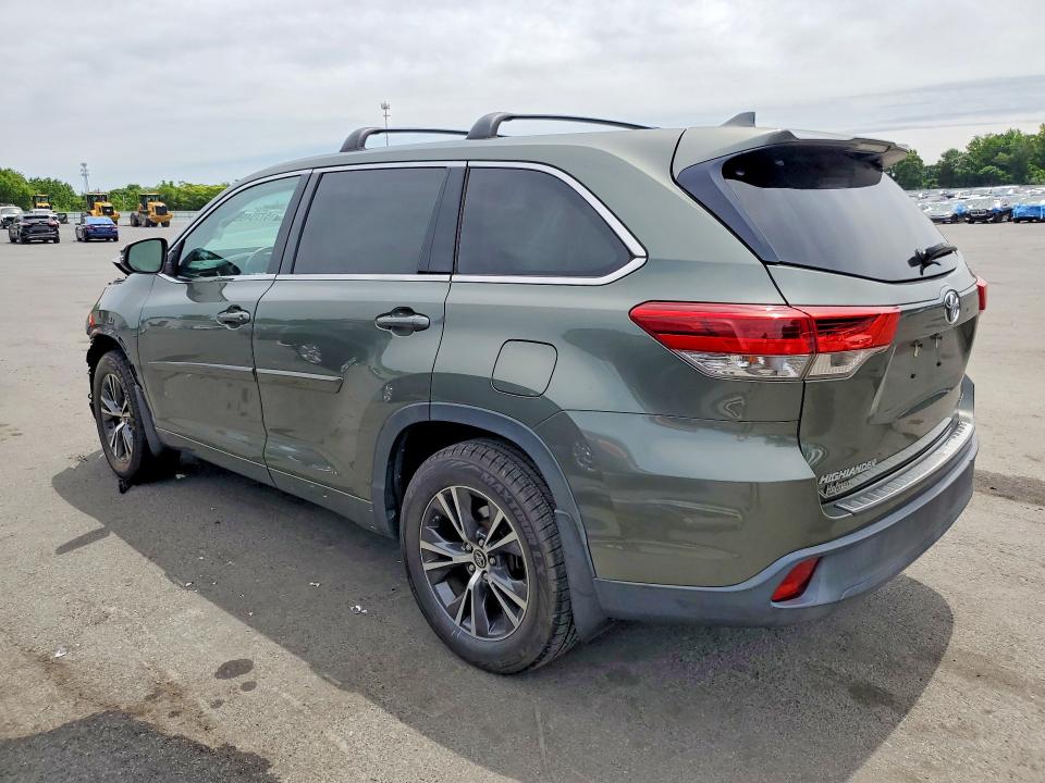2017 Toyota Highlander მანქანა იყიდება აუქციონზე, vin: 5TDBZRFHXHS358229, აუქციონის ნომერი: 57754966