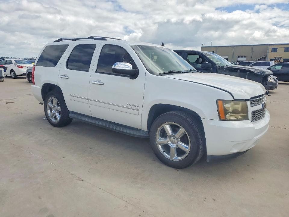 2011 Chevrolet Tahoe მანქანა იყიდება აუქციონზე, vin: 1GNSKCE01BR127729, აუქციონის ნომერი: 56191236