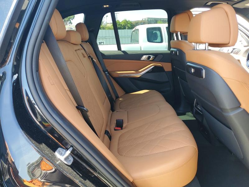 55197476 :رقم المزاد ، 5UX23EU03S9Z52432 vin ، 2025 Bmw X5 مزاد بيع