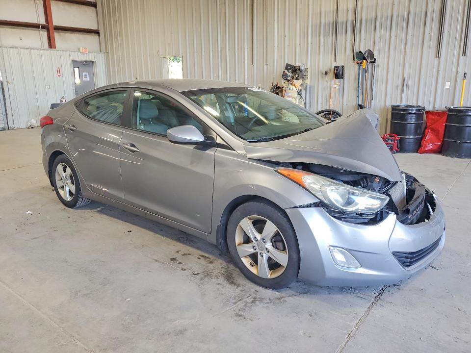 2013 Hyundai Elantra მანქანა იყიდება აუქციონზე, vin: KMHDH4AE4DU976272, აუქციონის ნომერი: 56674986