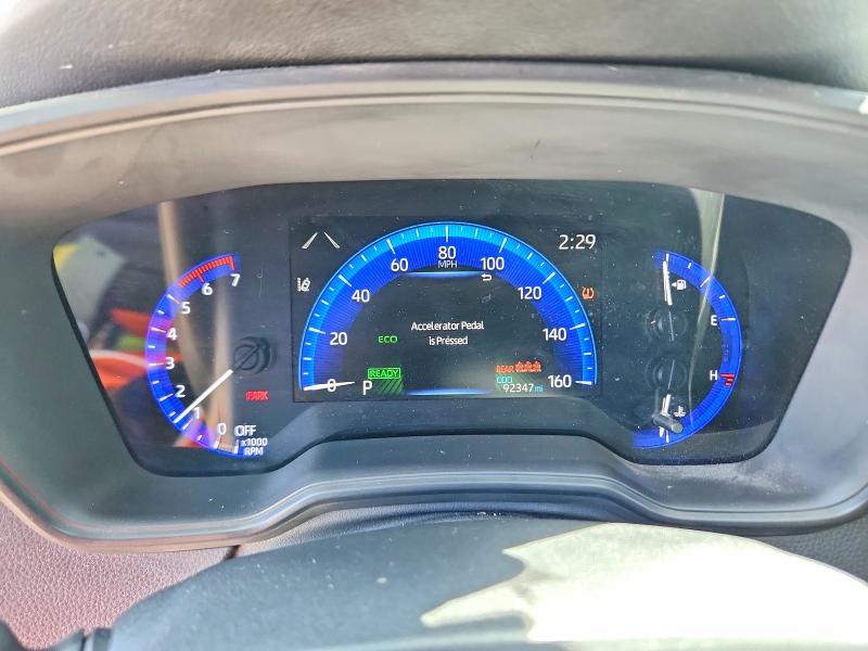 56470496 :رقم المزاد ، JTDEBRBE0LJ011172 vin ، 2020 Toyota Corolla مزاد بيع