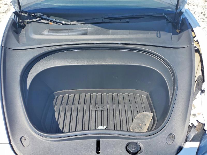 Продажа на аукционе авто 2024 Tesla Model 3, vin: 5YJ3E1EAXRF829811, номер лота: 55597656