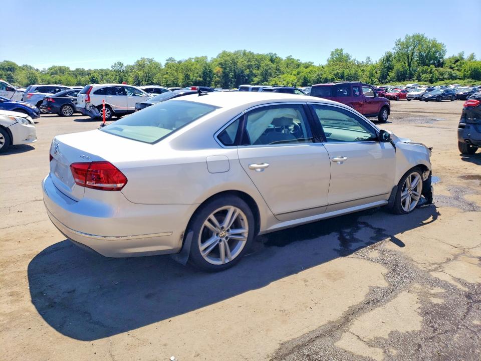 Продажа на аукционе авто 2015 Volkswagen Passat, vin: 1VWBV7A39FC060584, номер лота: 56467236