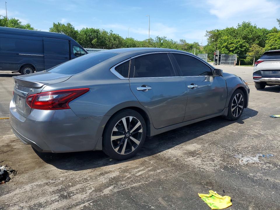 2018 Nissan Altima მანქანა იყიდება აუქციონზე, vin: 1N4AL3AP4JC116185, აუქციონის ნომერი: 85636625