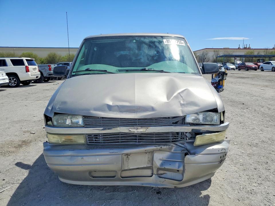 2005 Chevrolet Astro მანქანა იყიდება აუქციონზე, vin: 1GNDM19X15B105712, აუქციონის ნომერი: 85461755