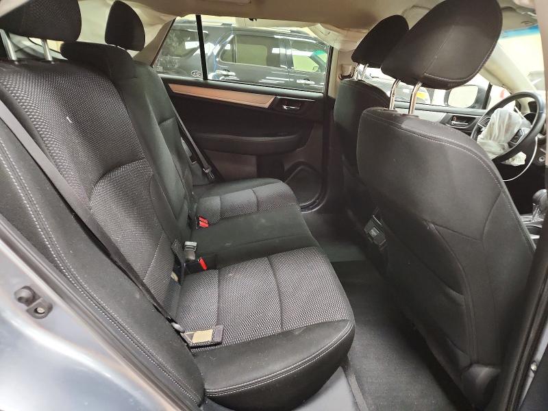 53450366 :رقم المزاد ، 4S4BSACC1J3361327 vin ، 2018 Subaru Outback مزاد بيع