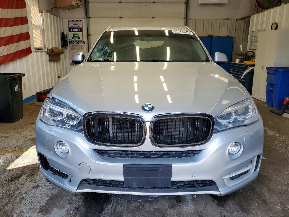 57145876 :رقم المزاد ، 5UXKR6C55F0J78857 vin ، 2015 Bmw X5 مزاد بيع