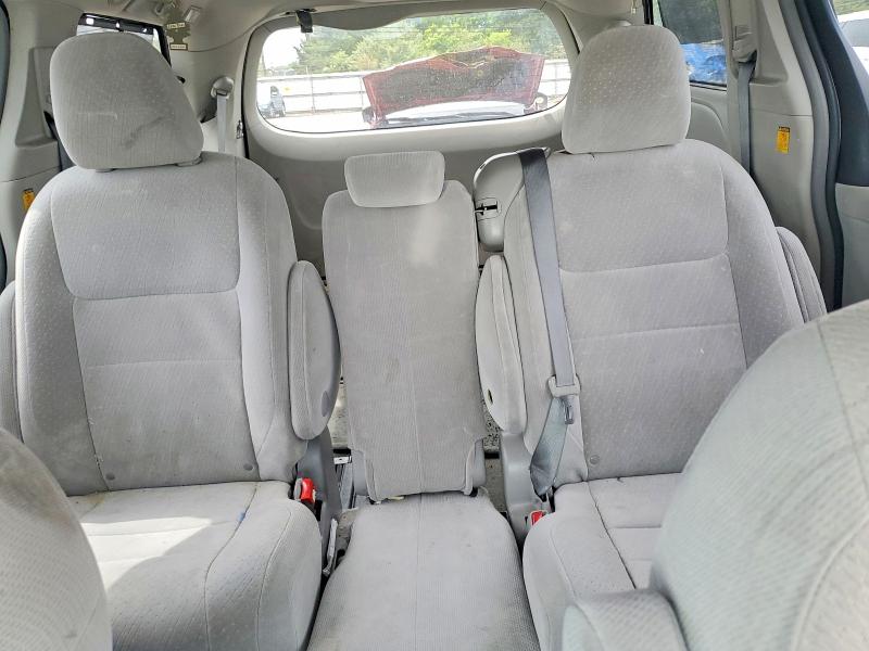 Продажа на аукционе авто 2012 Toyota Sienna, vin: 5TDKK3DCXCS271559, номер лота: 58015056