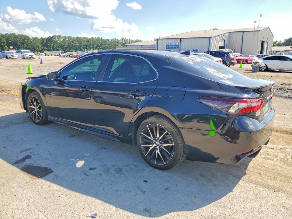 2022 Toyota Camry მანქანა იყიდება აუქციონზე, vin: 4T1G11AK1NU704365, აუქციონის ნომერი: 56673566