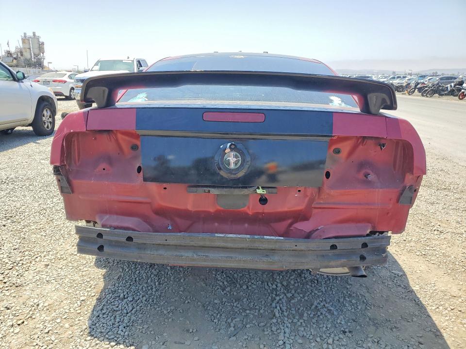 2006 Ford Mustang მანქანა იყიდება აუქციონზე, vin: 1ZVFT80N065259639, აუქციონის ნომერი: 56105066