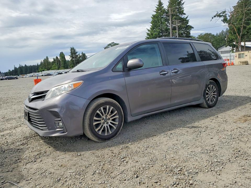 Продажа на аукционе авто 2018 Toyota Sienna, vin: 5TDYZ3DC8JS933478, номер лота: 55656806