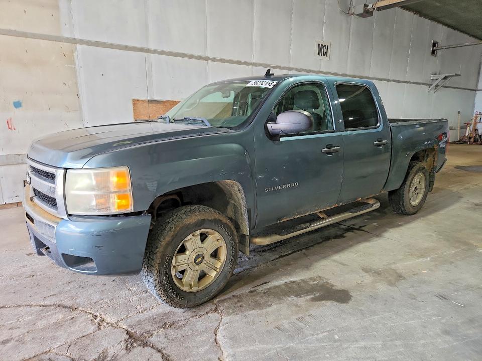 58292466 :رقم المزاد ، 3GCPKSE35BG161868 vin ، 2011 Chevrolet Silverado مزاد بيع