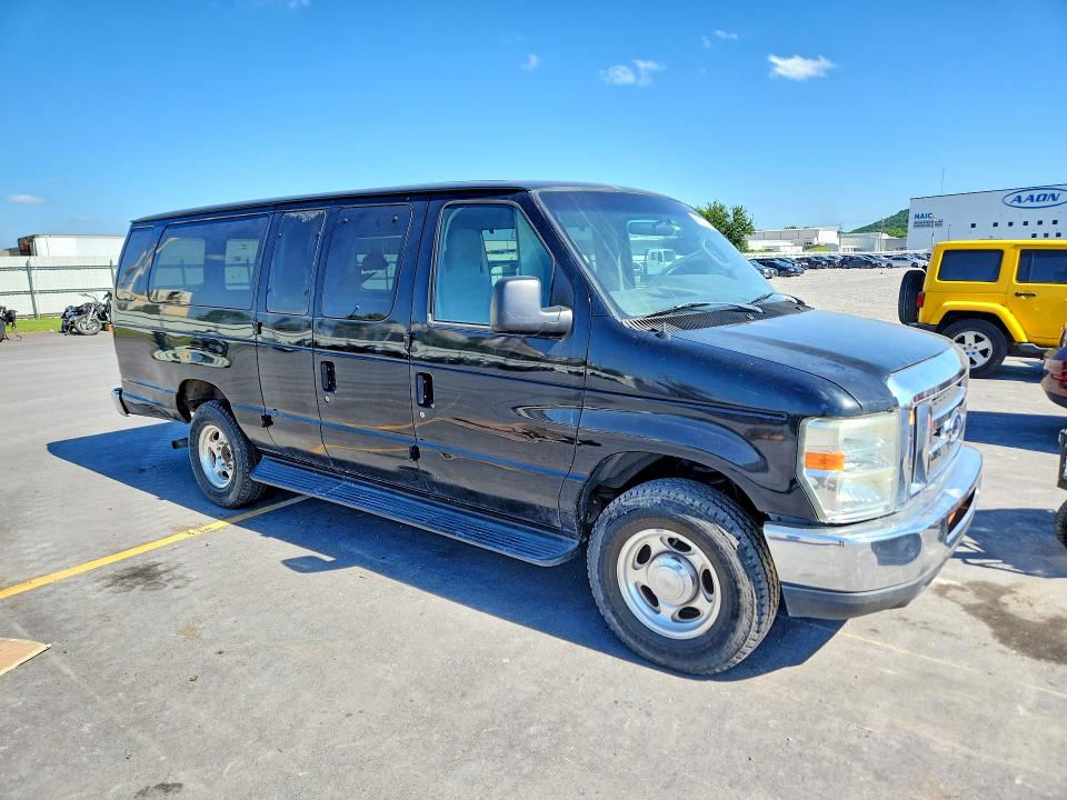 57777476 :رقم المزاد ، 1FBSS31L39DA87772 vin ، 2009 Ford Econoline مزاد بيع