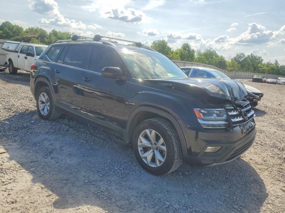 56966476 :رقم المزاد ، 1V2DR2CA6JC537431 vin ، 2018 Volkswagen Atlas مزاد بيع